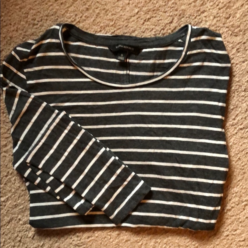 Banana Republic women’s top